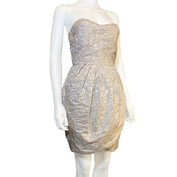 Max & Cleo Dresses & Skirts - MAX & CLEO Champagne Jacquard Taffeta Print Strapless Dress - Women's Size 2